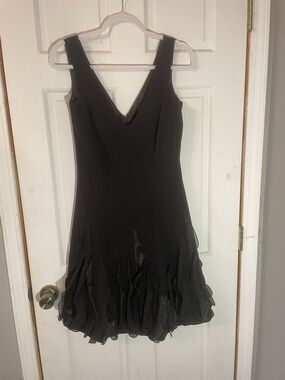 White House Black Market Cocktail Dress With Tulle. Perfect LBD~•